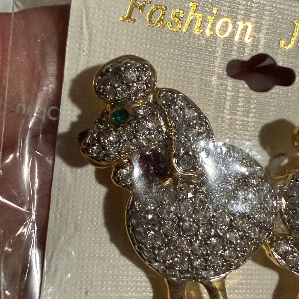 Poodle Pin - Picture 3 of 3